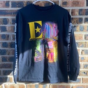 Elton John 2019 Yellow Brick Road concert tour long sleeve graphic tee, W’s M